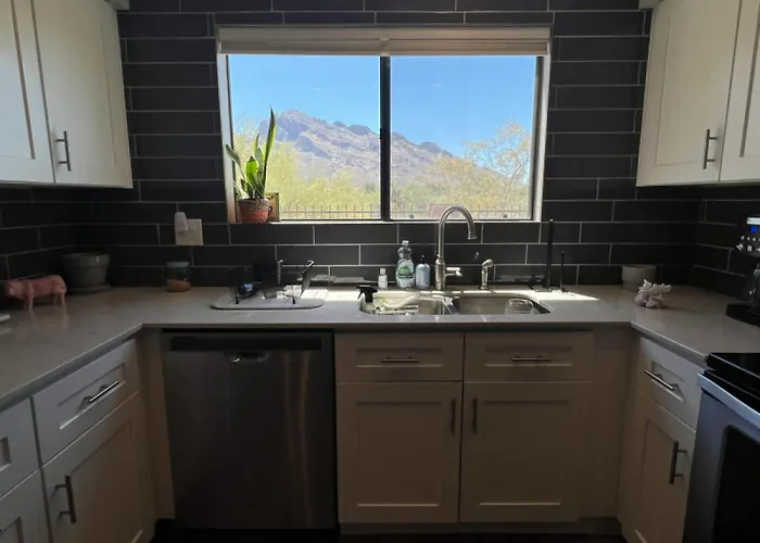 Private - Billiards, Mountain Views, Private Desert Access, Hoa Pool & Spa, Bbq, At Lambert Park - Bourbondale