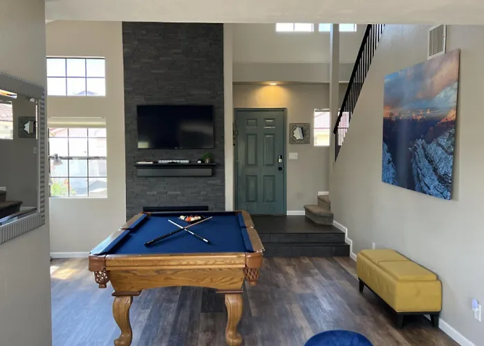 Private - Billiards, Mountain Views, Private Desert Access, Hoa Pool & Spa, Bbq, At Lambert Park - Bourbondale Vakantiehuis Tucson