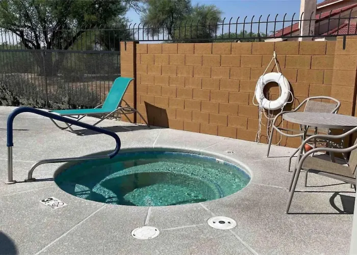 Vakantiehuis Private - Billiards, Mountain Views, Private Desert Access, Hoa Pool & Spa, Bbq, At Lambert Park - Bourbondale *